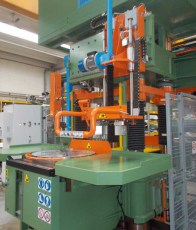 attrezzature asservimento macchine e automatismi di produzione - sollevatori magnetici
